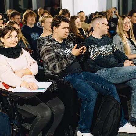 Manager’s Voice in IT: How to Be Heard in Meetings & Negotiations